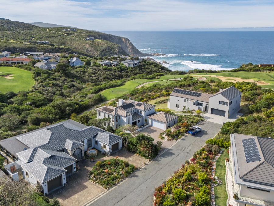 4 Bedroom Property for Sale in Pezula Golf Estate Western Cape